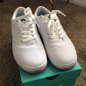 Gently used Nike’s